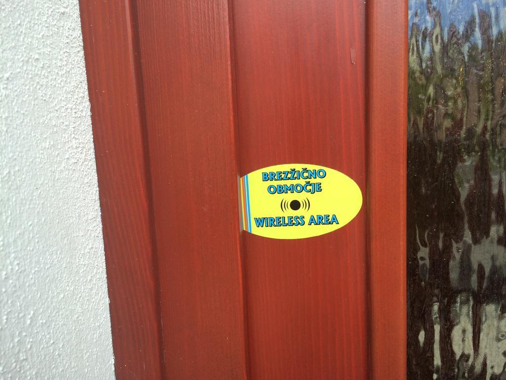 Gostilna Turk Hotedrsica Exterior foto